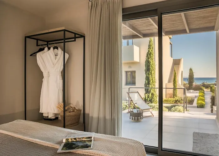 Ammos Suite-grand Blue