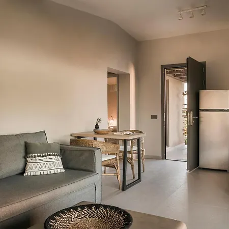 Ammos Suite-grand Blue شقة