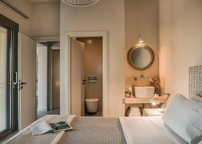 Апартаменты Ammos Suite-grand Blue Ликсури